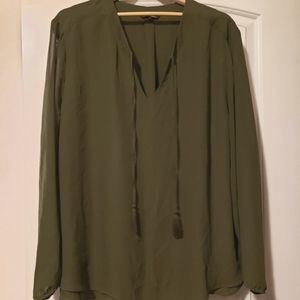 Size 3XL blouse. Tunic style. Olive green.